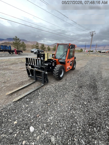 2025 JLG 519