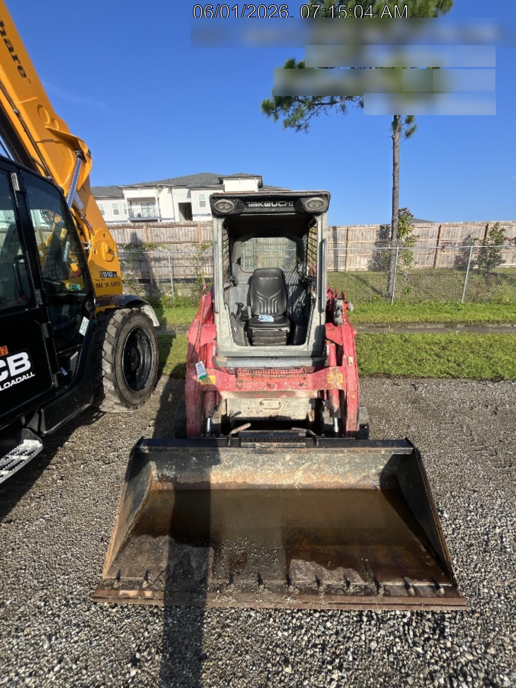 2020 Takeuchi TL8R2-R Canopy, Manual QC