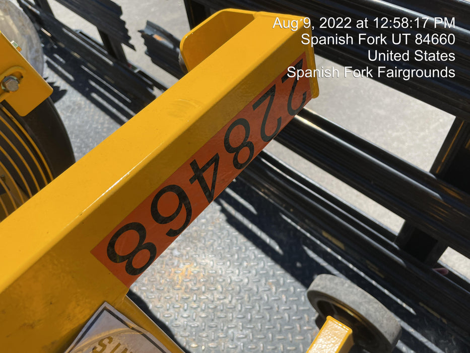 2022 BIG ASS FANS Yellow Jacket