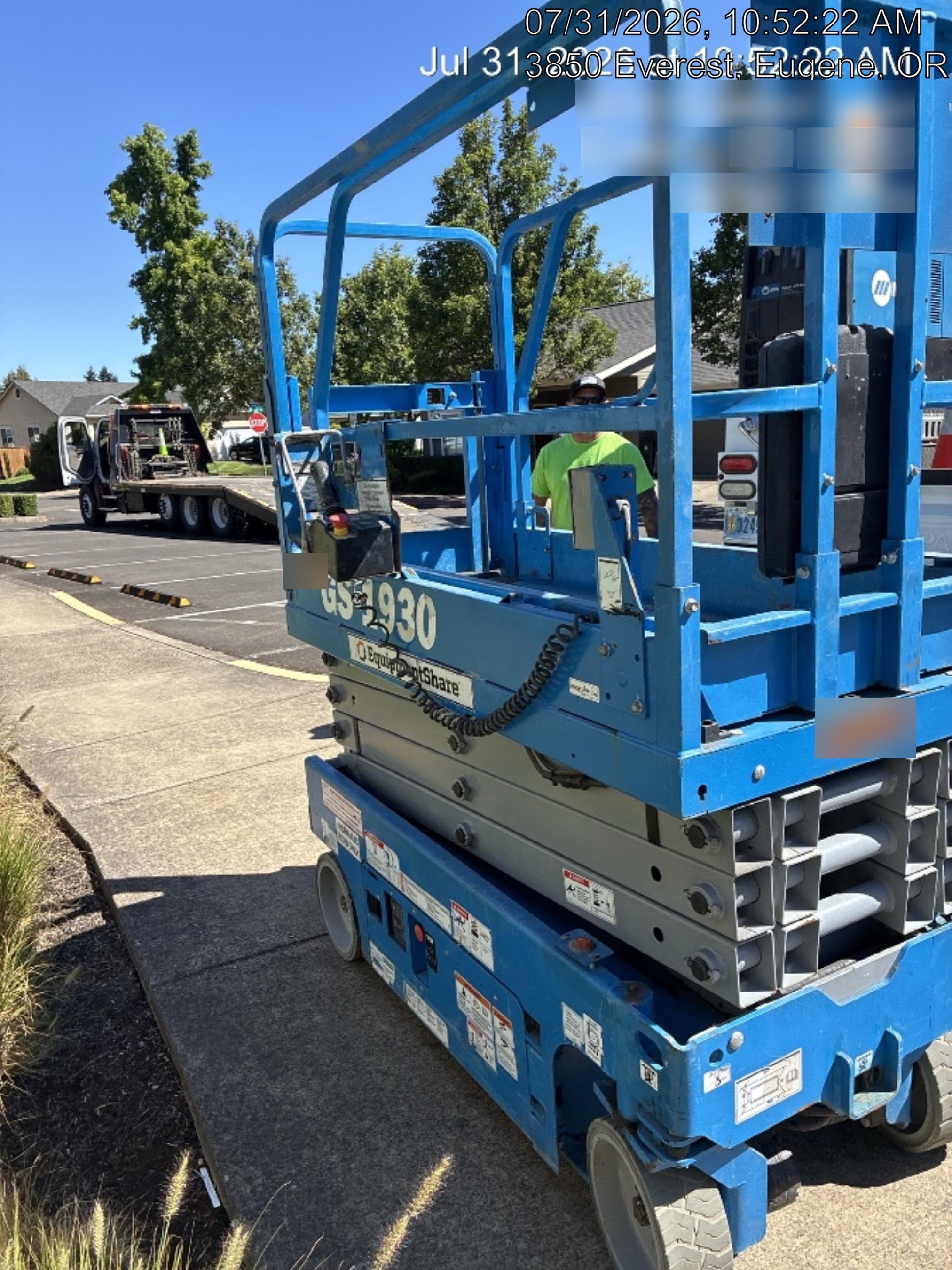2019 Genie GS-1930 Half Height Swing Gate, 800W Inverter