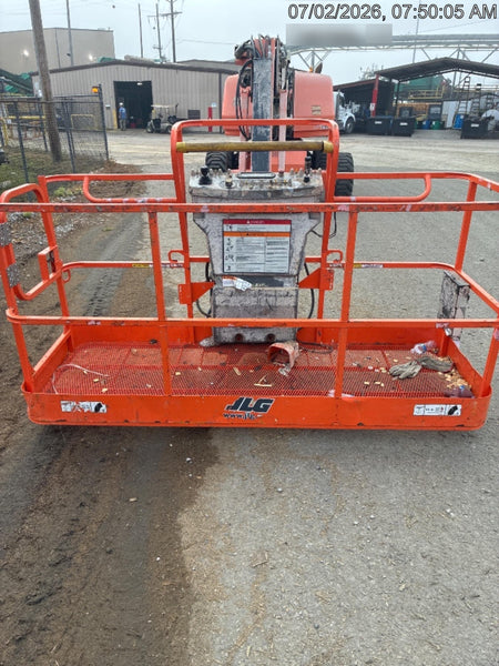 2019 JLG 660SJ