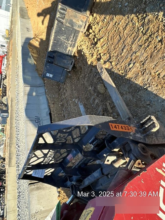 2021 PALADIN 48" Pallet Forks - Paladin