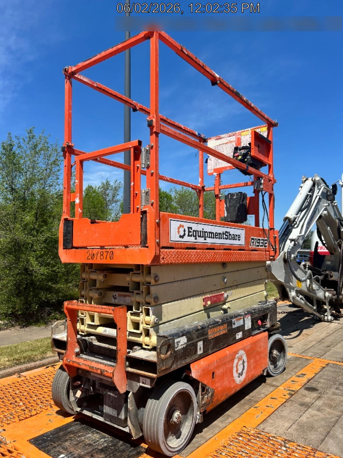 2022 JLG R1932