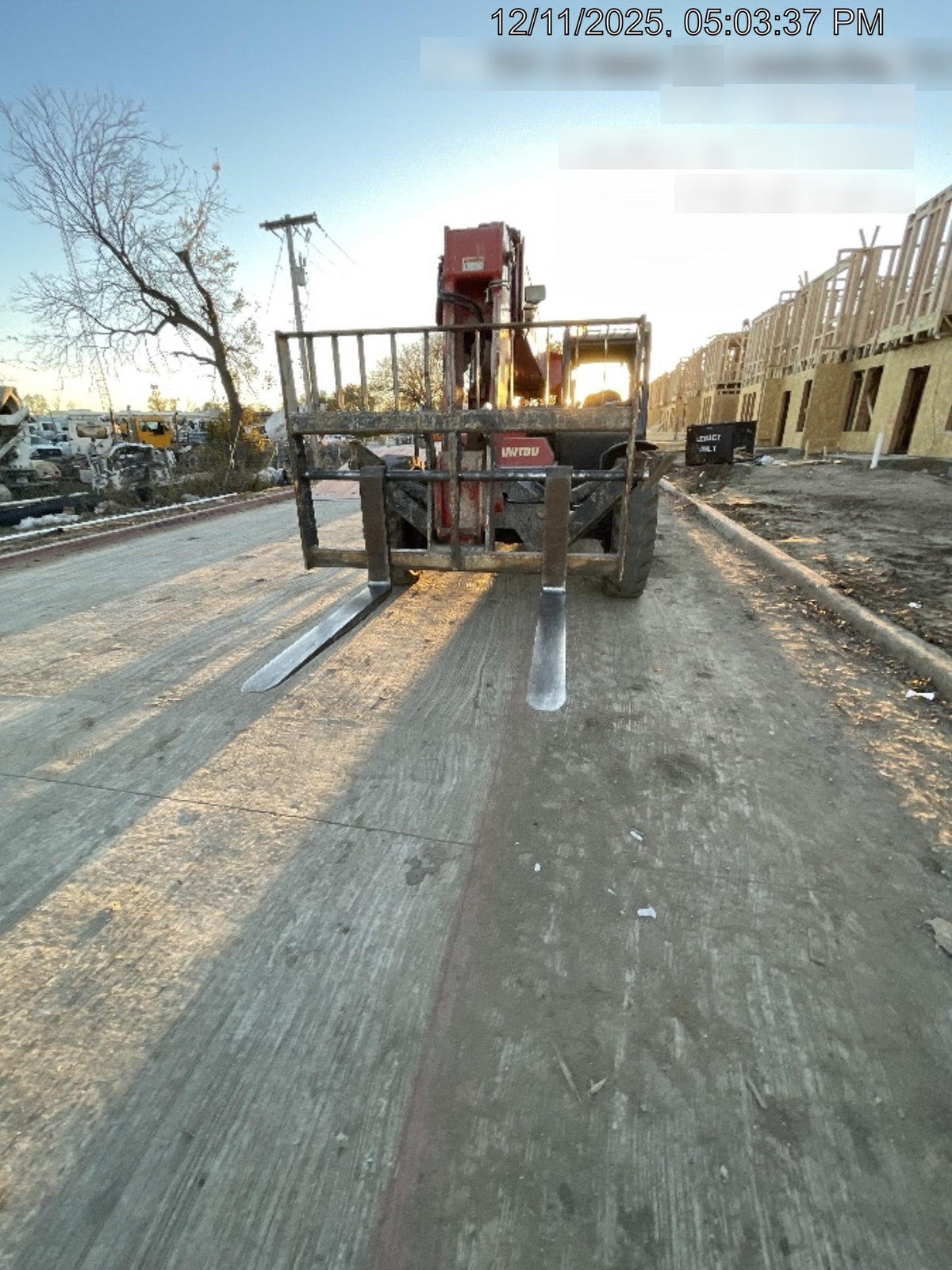 2018 MANITOU MTA10055