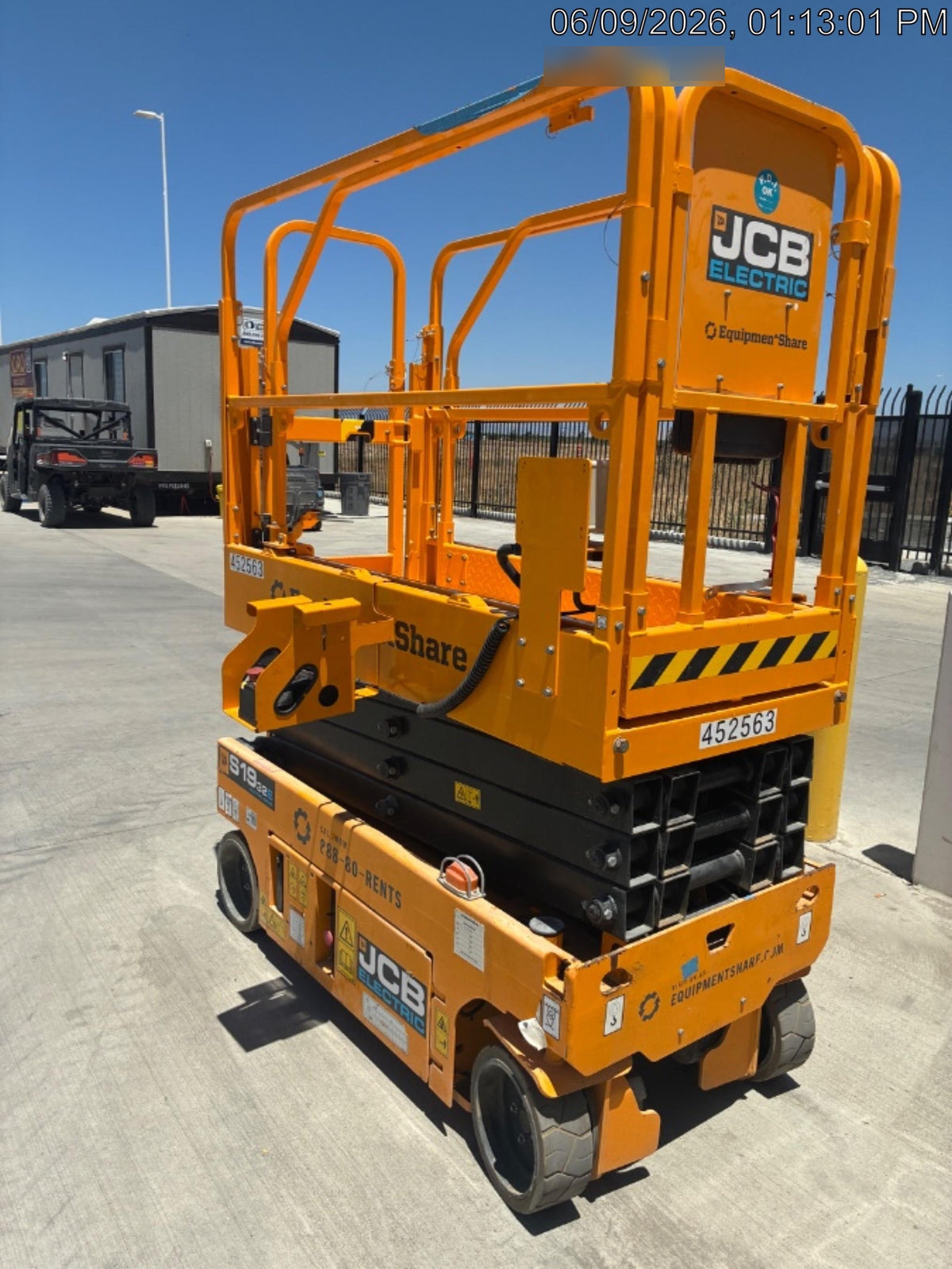 2024 JCB S1932E