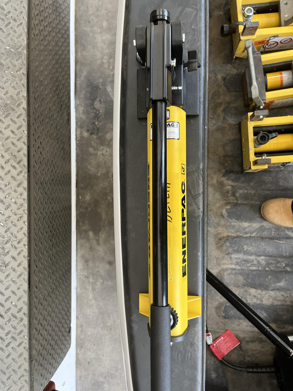 2024 ENERPAC P392