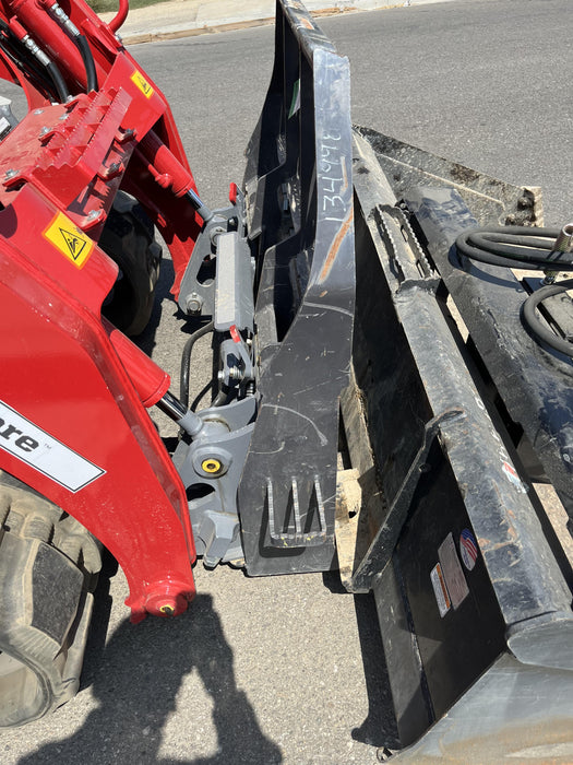 2021 PALADIN 48" Pallet Forks - Paladin