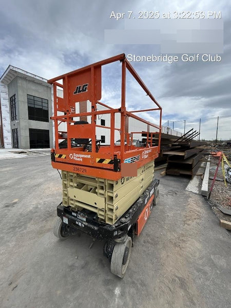2022 JLG ES3246