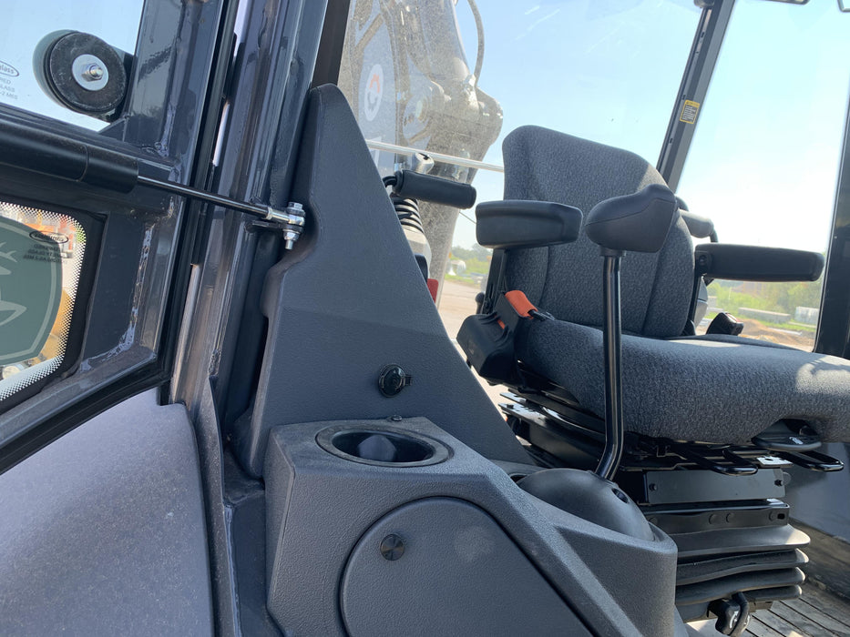 2020 John Deere 310LEP Cab/Heat/Air, 4WD, Standard Stick, Pilot Controls, 2 Way Hydraulics, TAG Manual QC