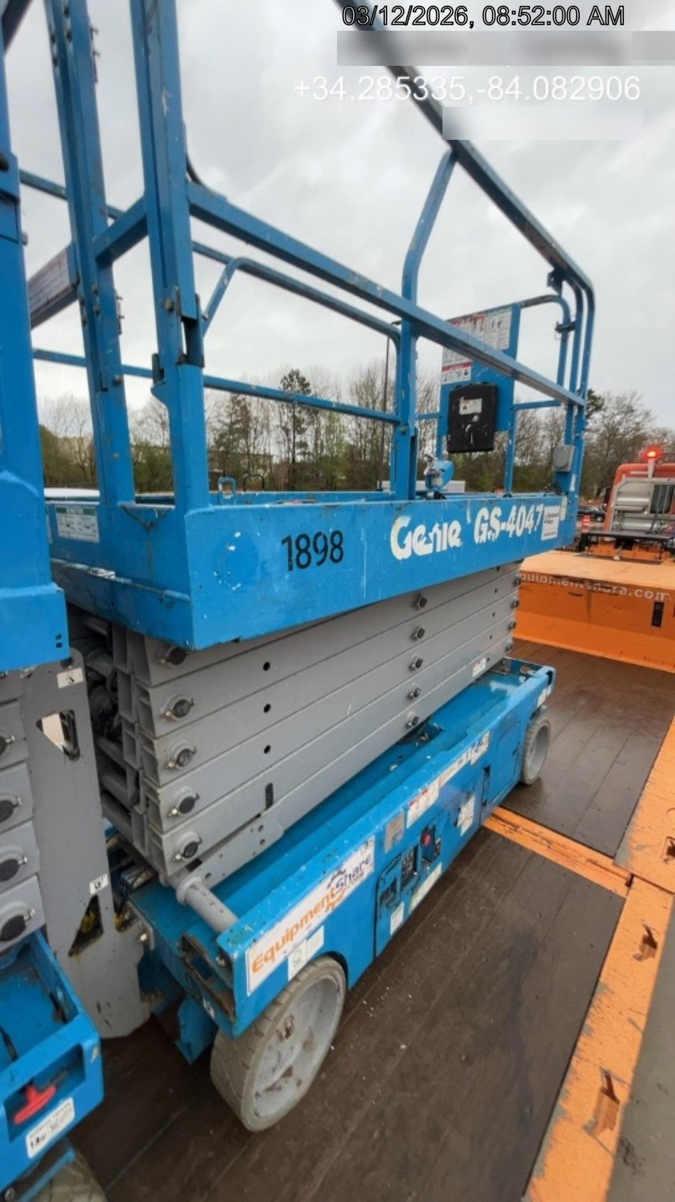 2016 Genie GS-4047 40' Electric Scissor Lift