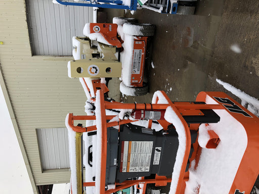 2019 JLG E450AJ