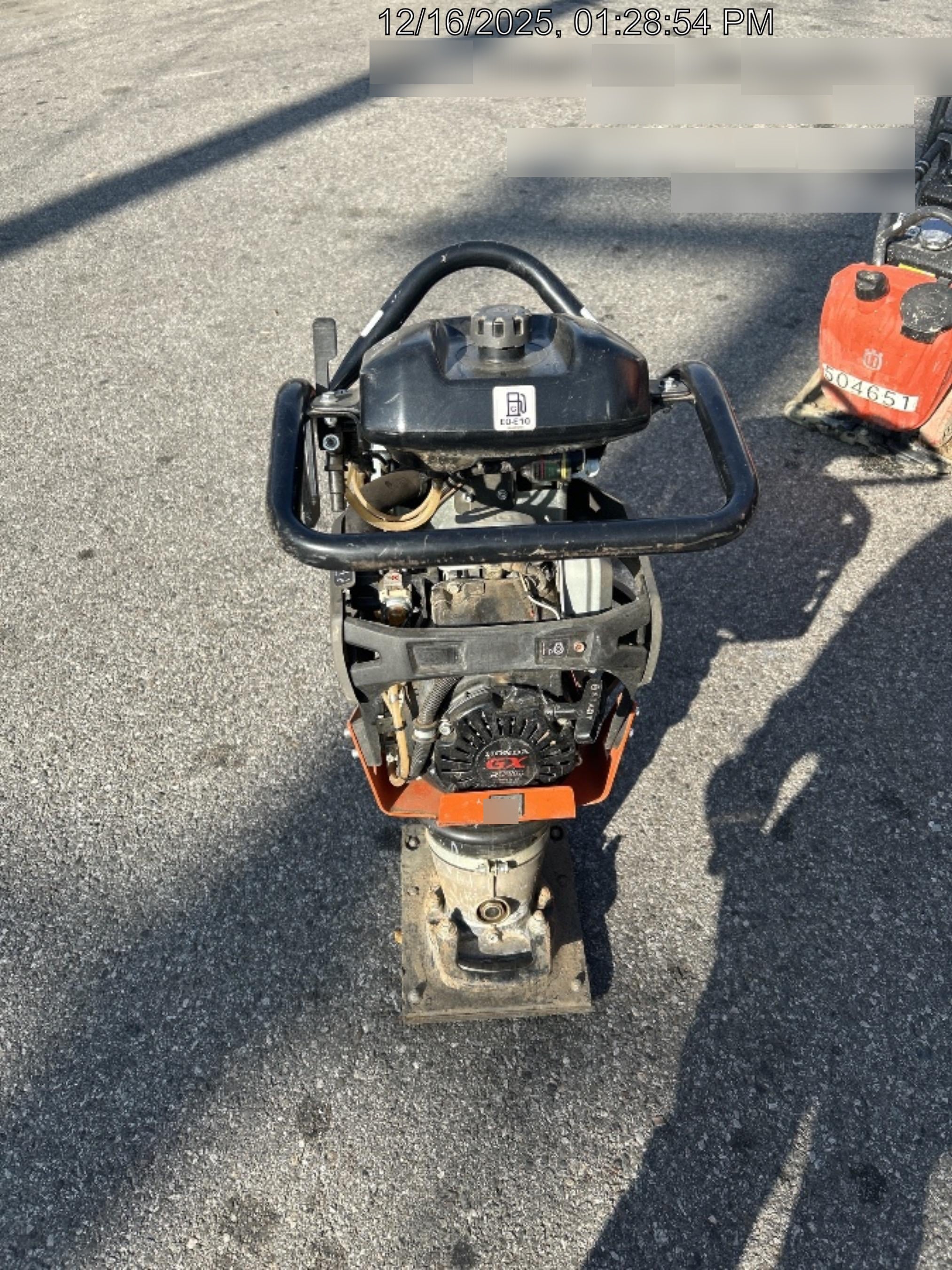 2025 HUSQVARNA LT6005