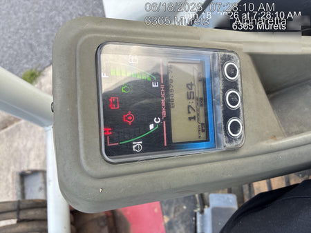2021 TAKEUCHI TB235-2R
