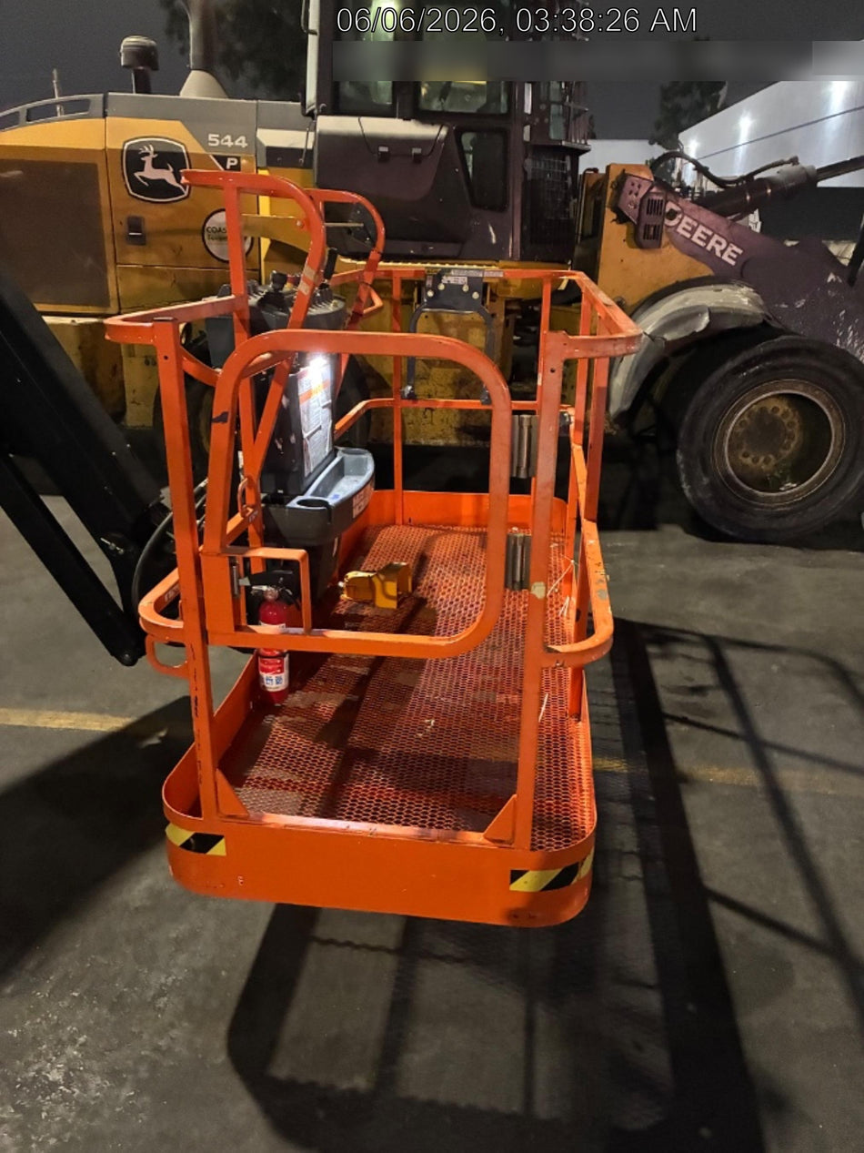 2025 JLG 660SJ