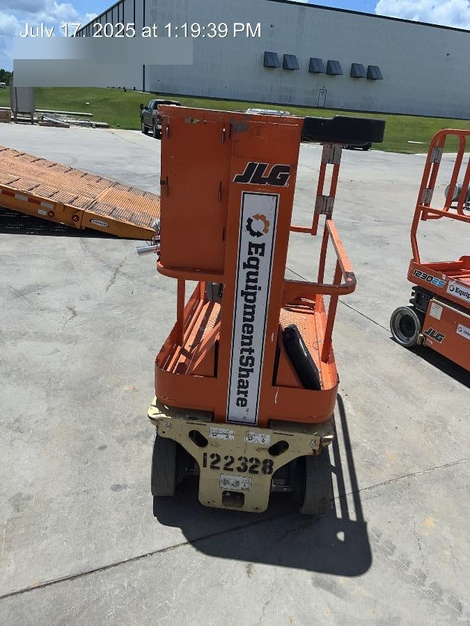 2021 JLG 1230ES