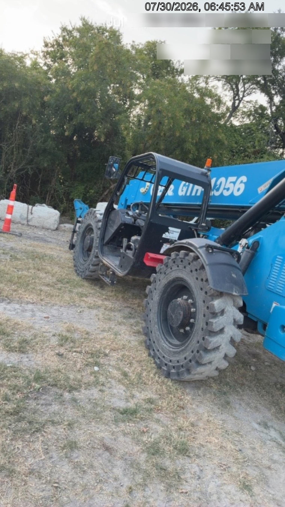 2018 Genie GTH-1056 GTH-1056 w/Open ROPS, FF Tires, Beacon, 48" carriage/forks