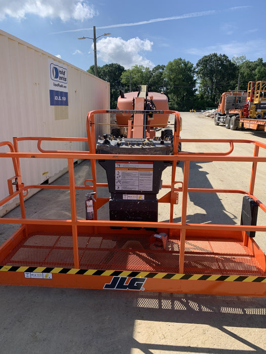 2019 JLG 460SJ