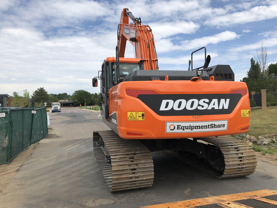 2019 DOOSAN DX225LC-5