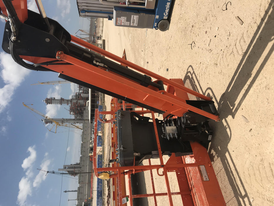 2019 JLG 600AJ