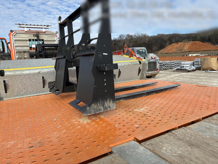 2025 ARROW MATERIAL HANDLING 48" Pallet Forks - Arrow