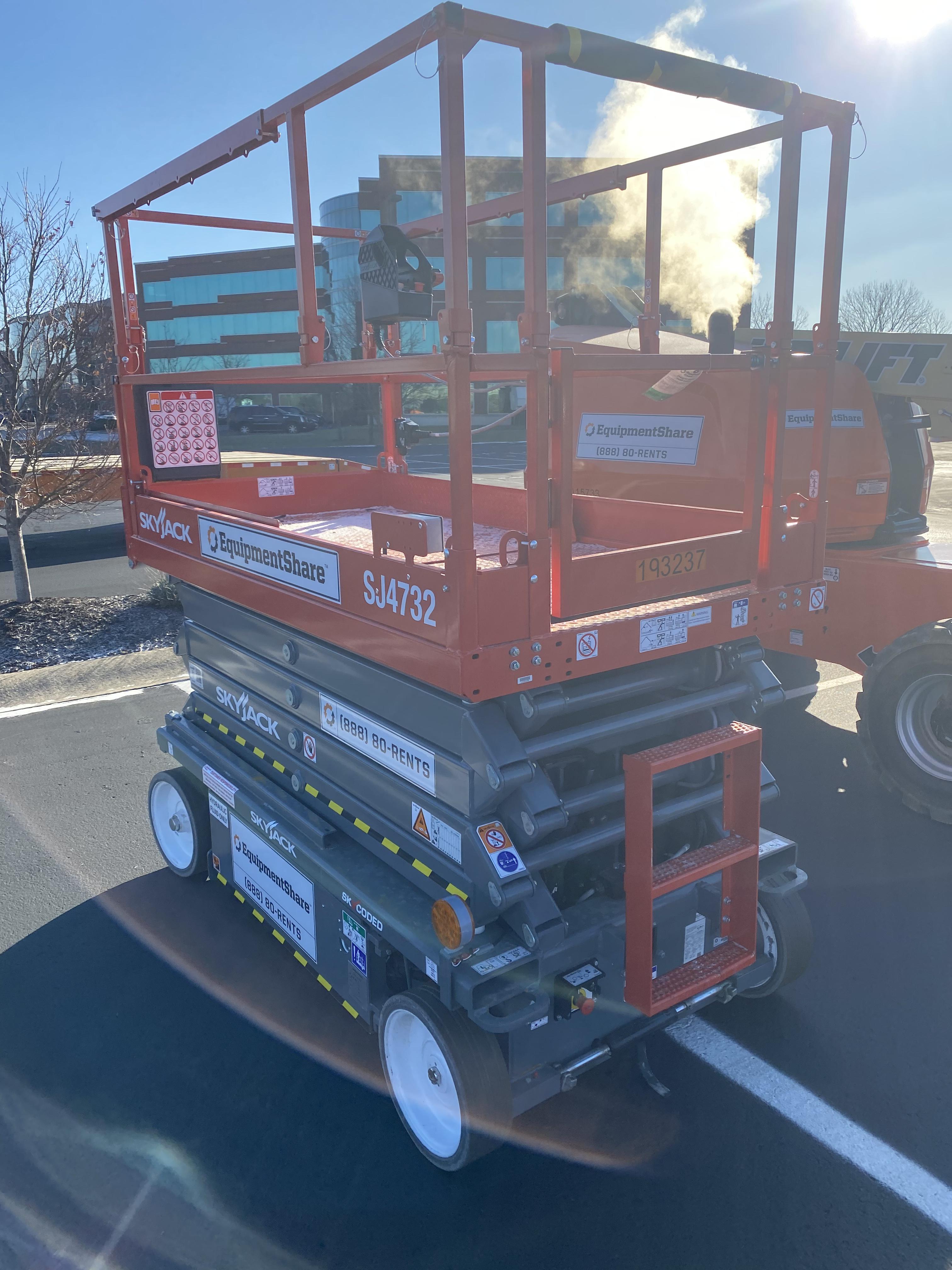 2021 SKYJACK SJ4732