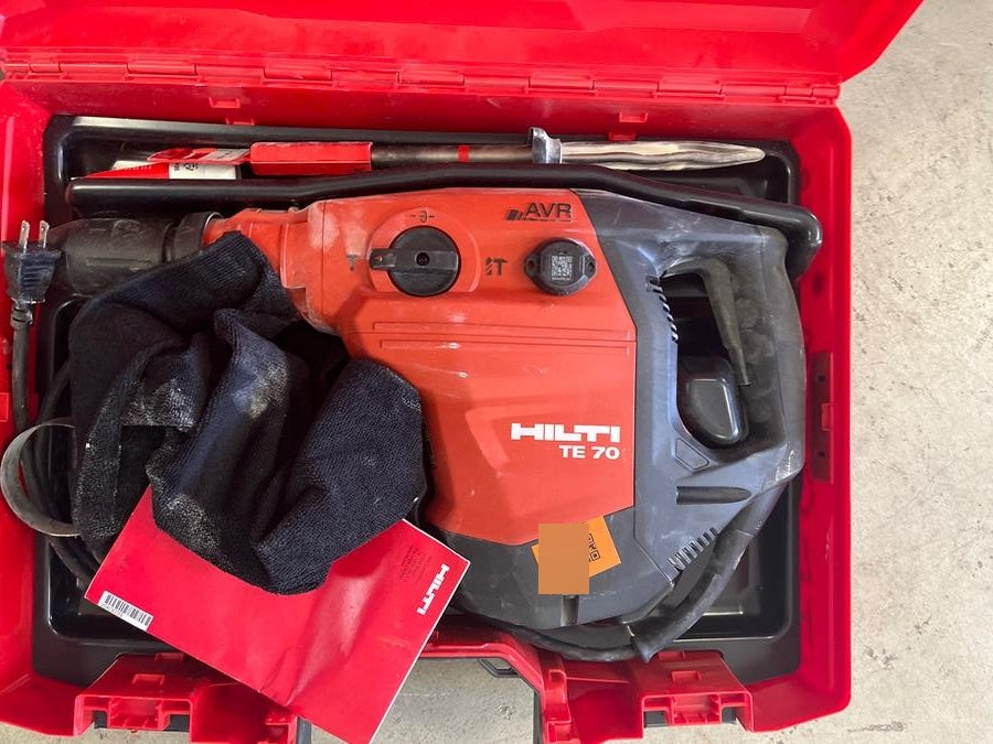 2019 HILTI TE 700-AVR