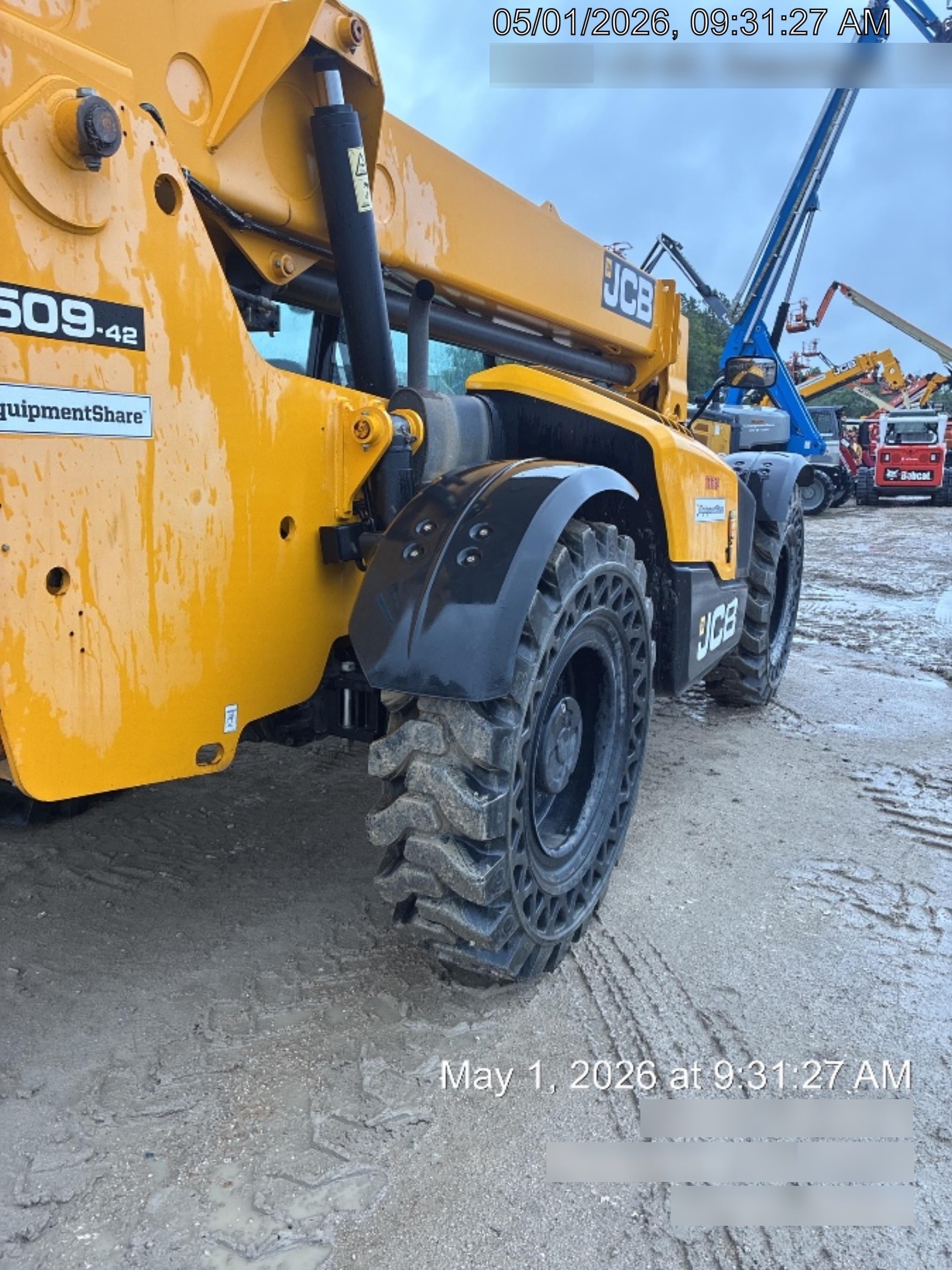 2020 JCB 509-42 Cab/Heat/Air, Solid Tires, Work Lights, Beacon, Aux Hydraulics, Back up Alarm, Lifting Eye, ES Decals
