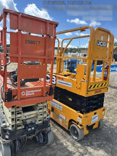 2023 JLG ES1932