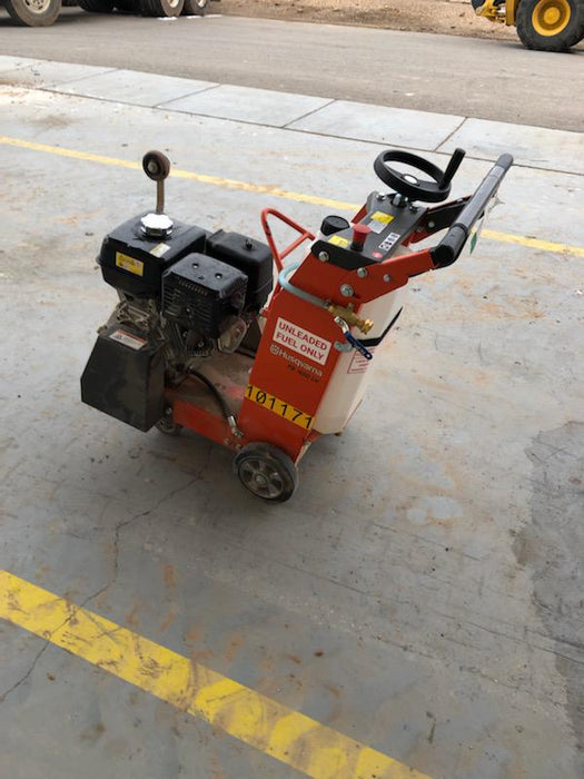 2020 HUSQVARNA FS400