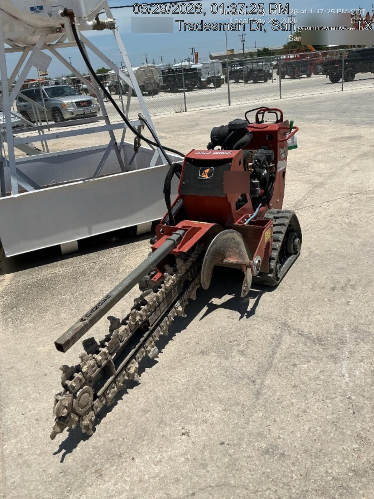 2020 DITCH WITCH C24XA