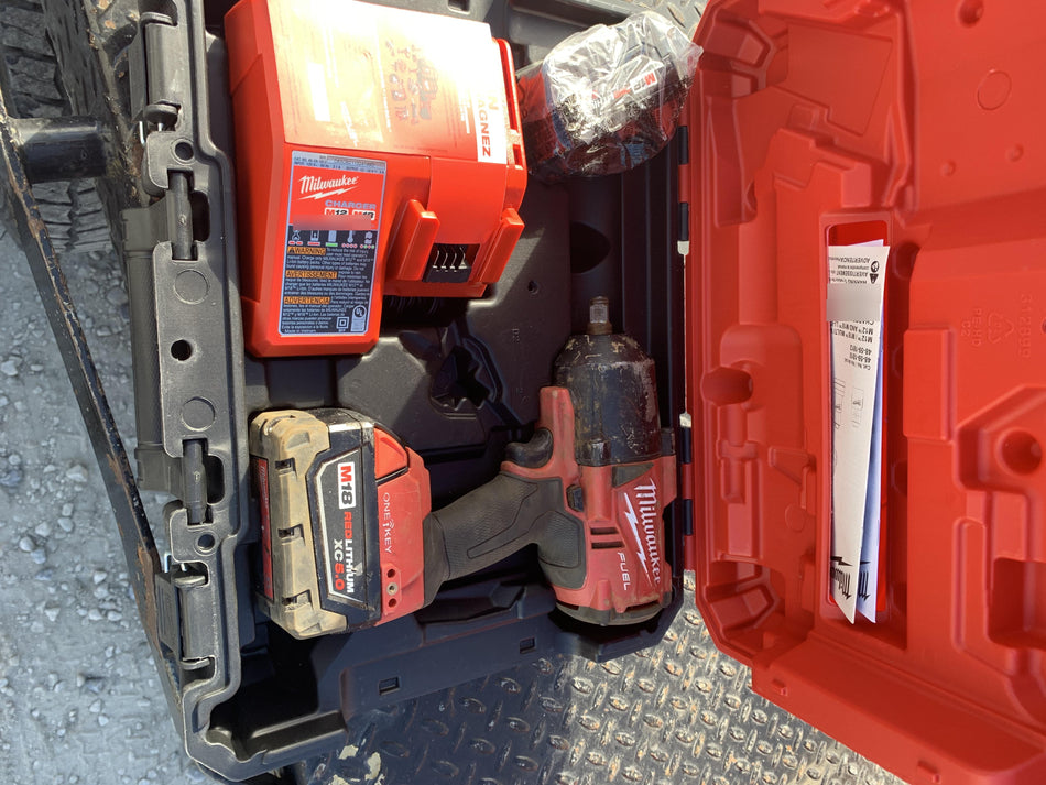 2021 MILWAUKEE 2863-22