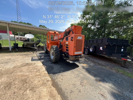 2020 SKYTRAK 8042