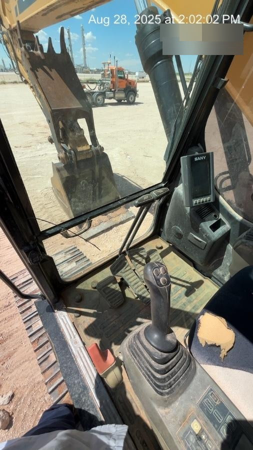 2021 SANY SY265C LC