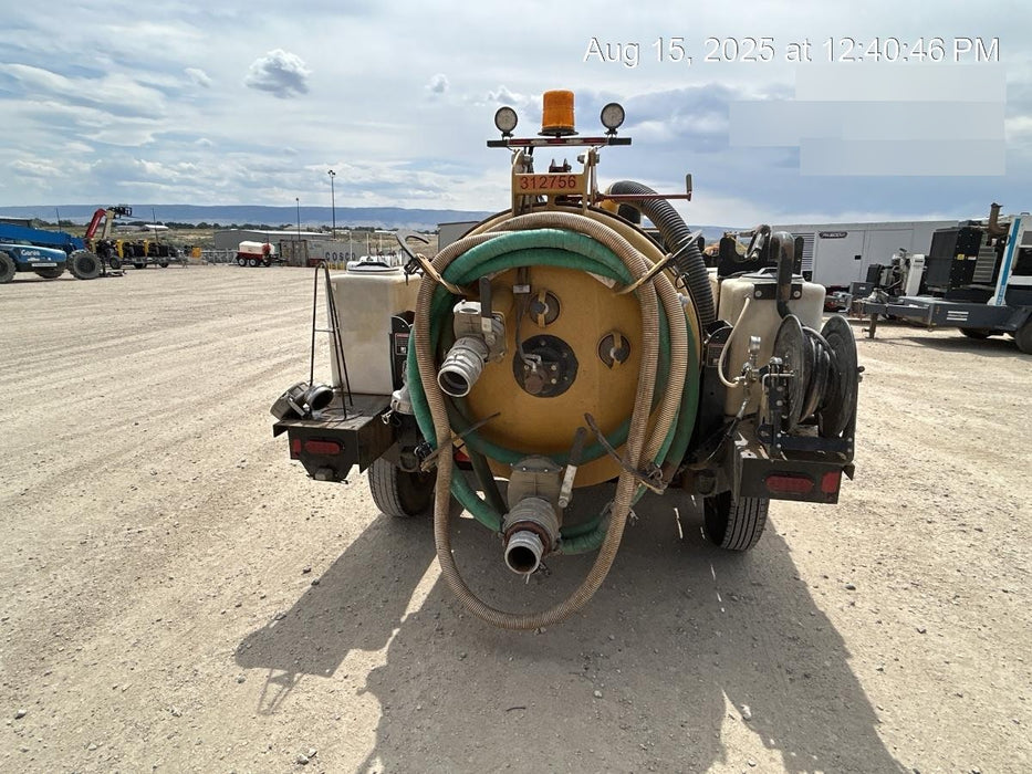 2023 Vac-Tron LP573XDT T4 Koehler Diesel Engine, 500 Gallon Debris Tank, x2 100 Gallon Water Tanks