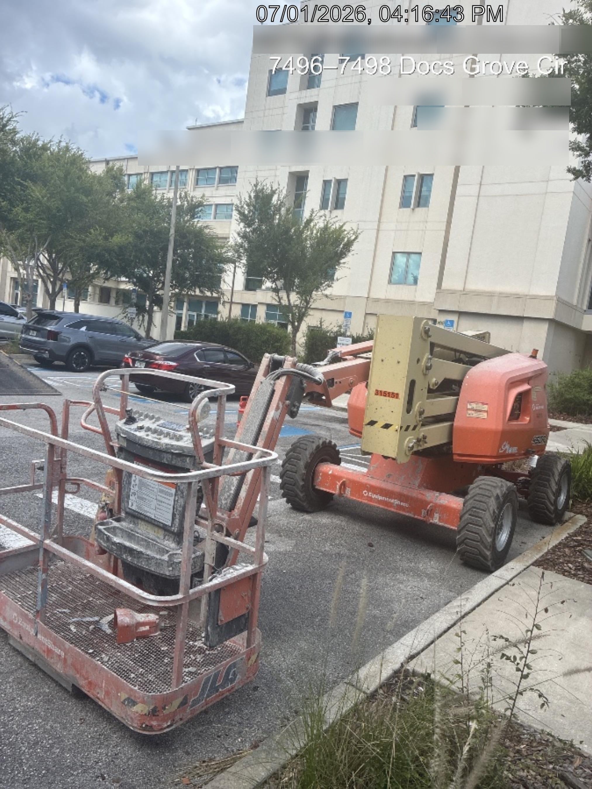 2023 JLG 450AJ