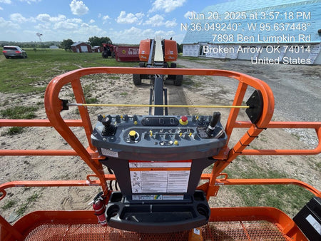 2025 JLG 660SJ