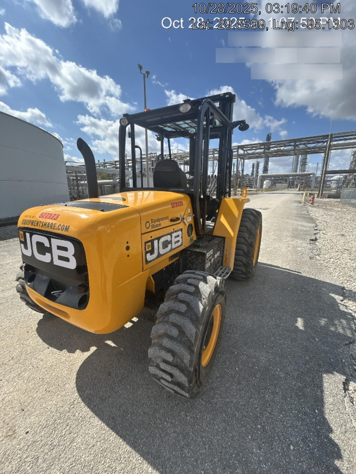 2025 JCB 930-4