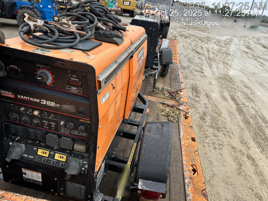2021 Lincoln Electric Vantage 322 Vantage 322 Ready Pak 3 w/ Decals, ORANGE (includes trailer, cable rack, fender light kit) NO Telematics