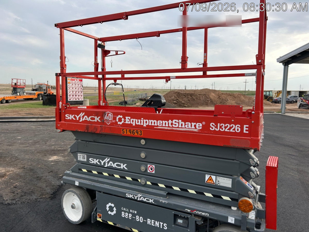 2025 SKYJACK SJ3226