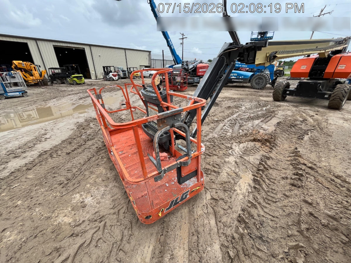 2023 JLG 860SJ