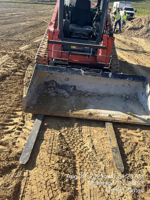 2025 ARROW MATERIAL HANDLING F5100CB - 72"