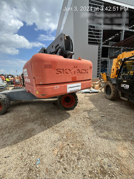 2017 SKYJACK SJ86T