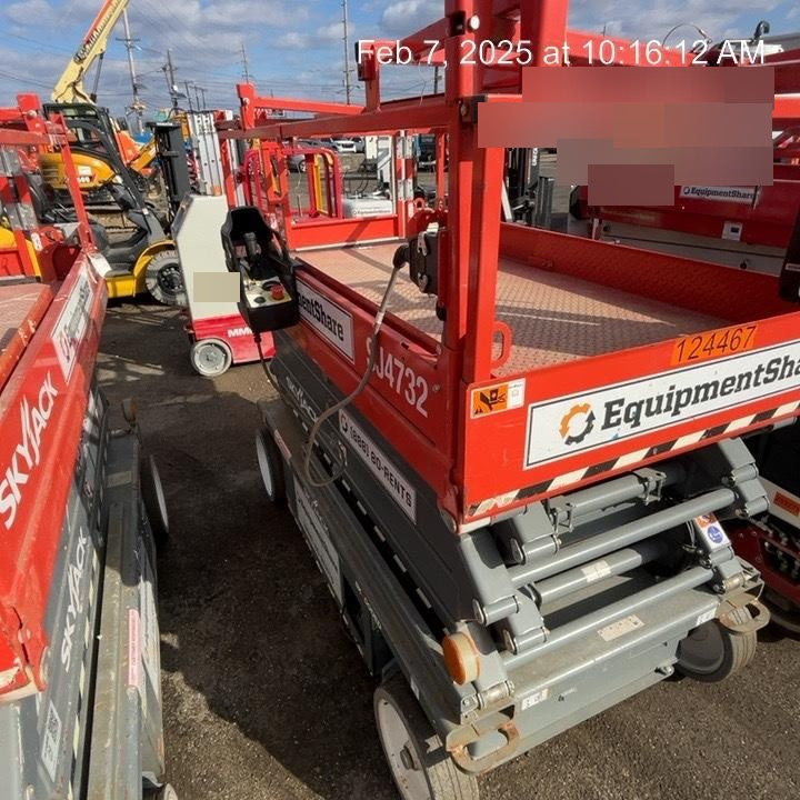 2021 SKYJACK SJ4732