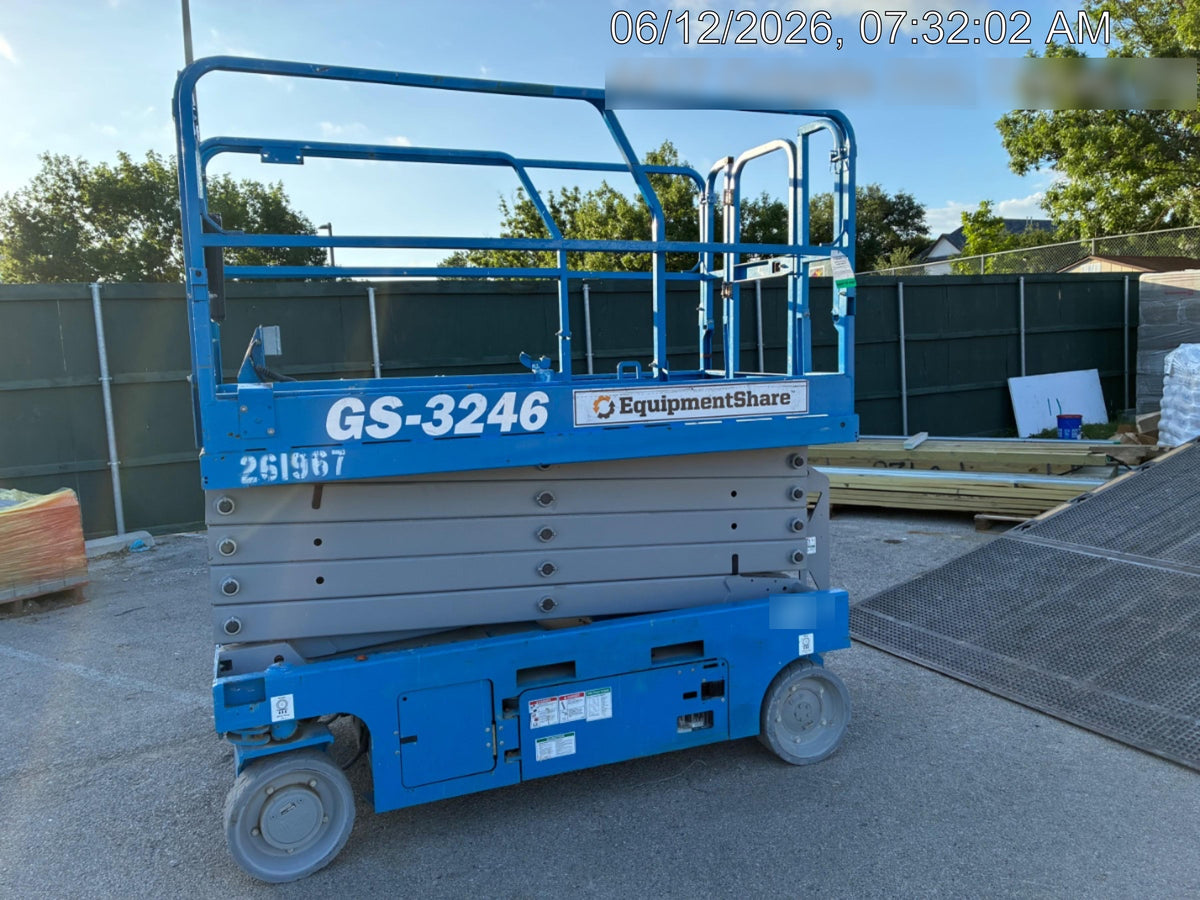 2022 GENIE GS-3246