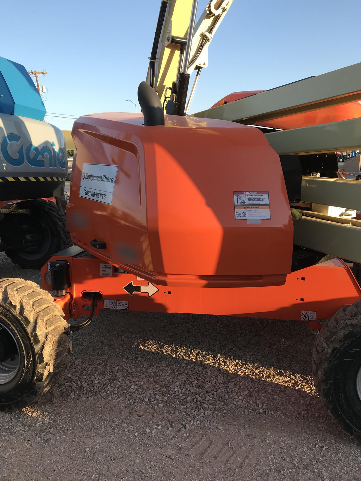 2019 JLG 450AJ