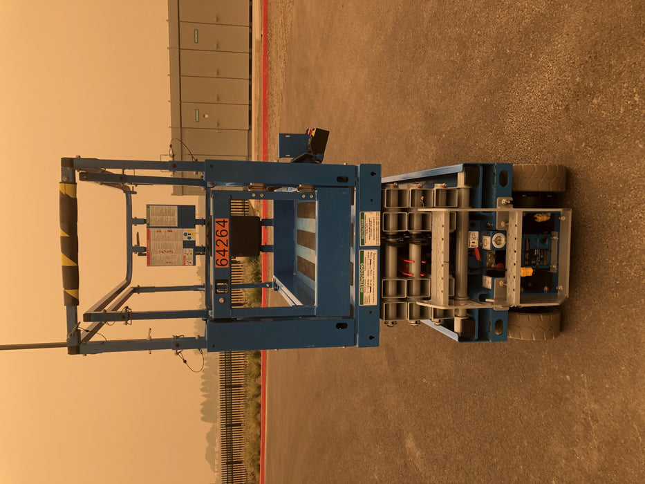 2020 Genie GS-1930 Solid Non Marking Tires, Beacon, Folding rails with half height swing gate, 800W Inverter