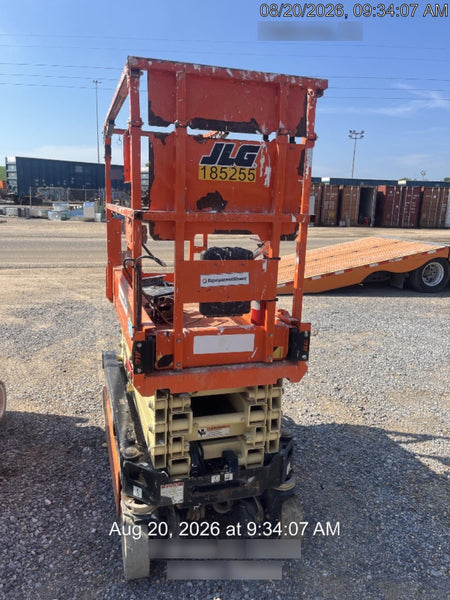 2021 JLG ES1932