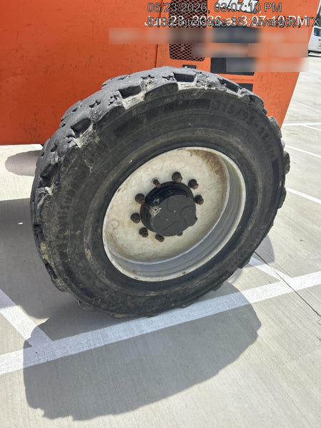 2019 Skytrak 6036 Canopy, Solid Tires, LED Work Lights, Beacon w/72" Carriage, 48" Pallet Forks