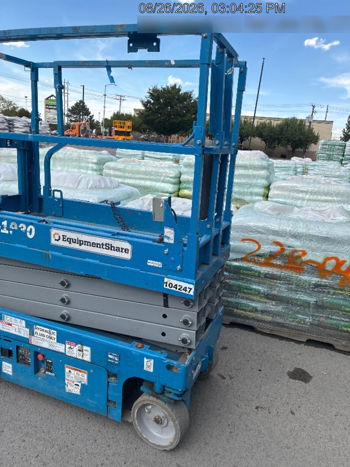 2020 Genie GS-1930 Solid Non Marking Tires, Beacon, Folding rails with half height swing gate, 800W Inverter