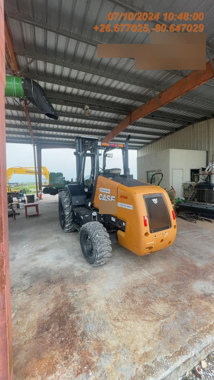 2023 CASE 588H